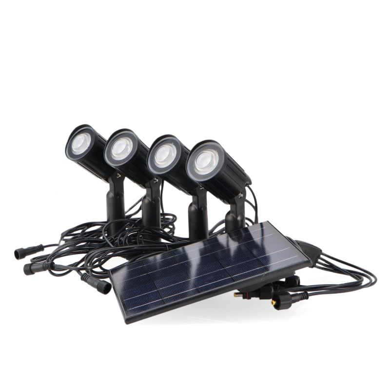 4 Spots LED Solaires Extérieurs sur Piquet 5W IP65